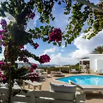 Rhenia מלון 4*