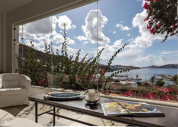 Rhenia 酒店 图罗斯