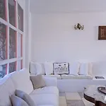 Hotel Rhenia Tourlos