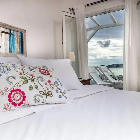 Rhenia Mykonos & Hotel Tourlos
