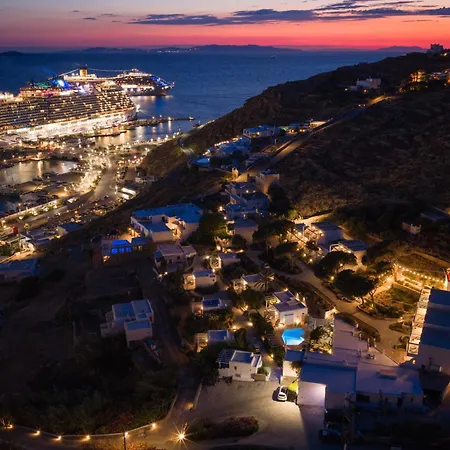 Rhenia Mykonos & 호텔 투를로스