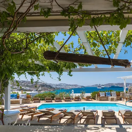 Rhenia Mykonos & 호텔 투를로스