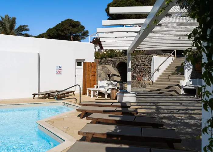 Rhenia 酒店 图罗斯